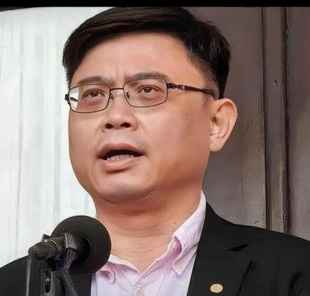 大陆进行伊朗撤侨，不忘带上台湾同胞，只要持有台胞证的台湾民众就可以登记撤离！
 