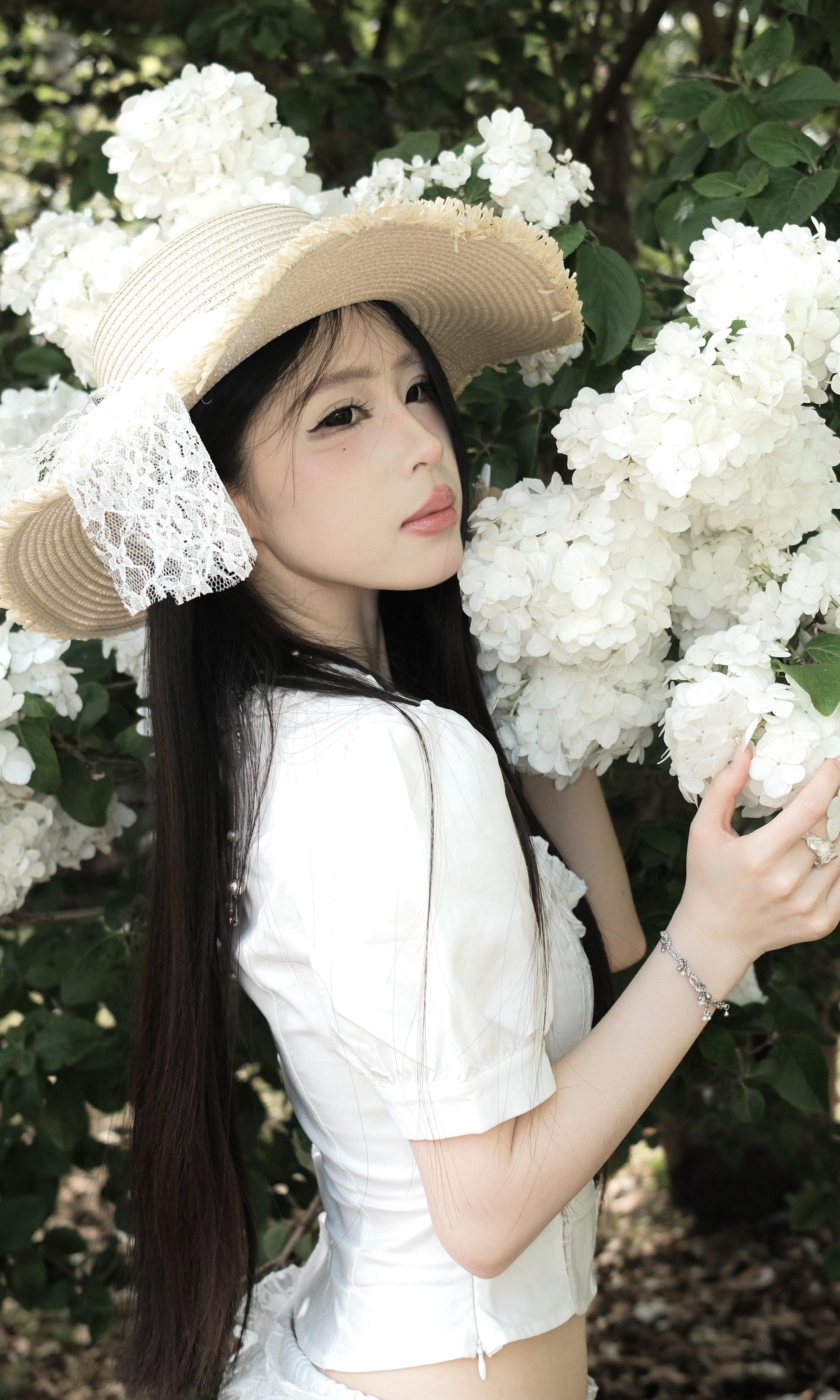 甜妹小白花穿搭 小白花穿搭 木绣球
