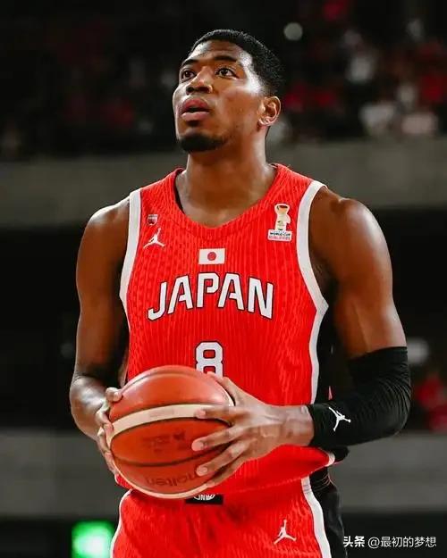 八村垒21+5！季前赛快船104-101险胜勇士，湖人必出精品？

北京时间10