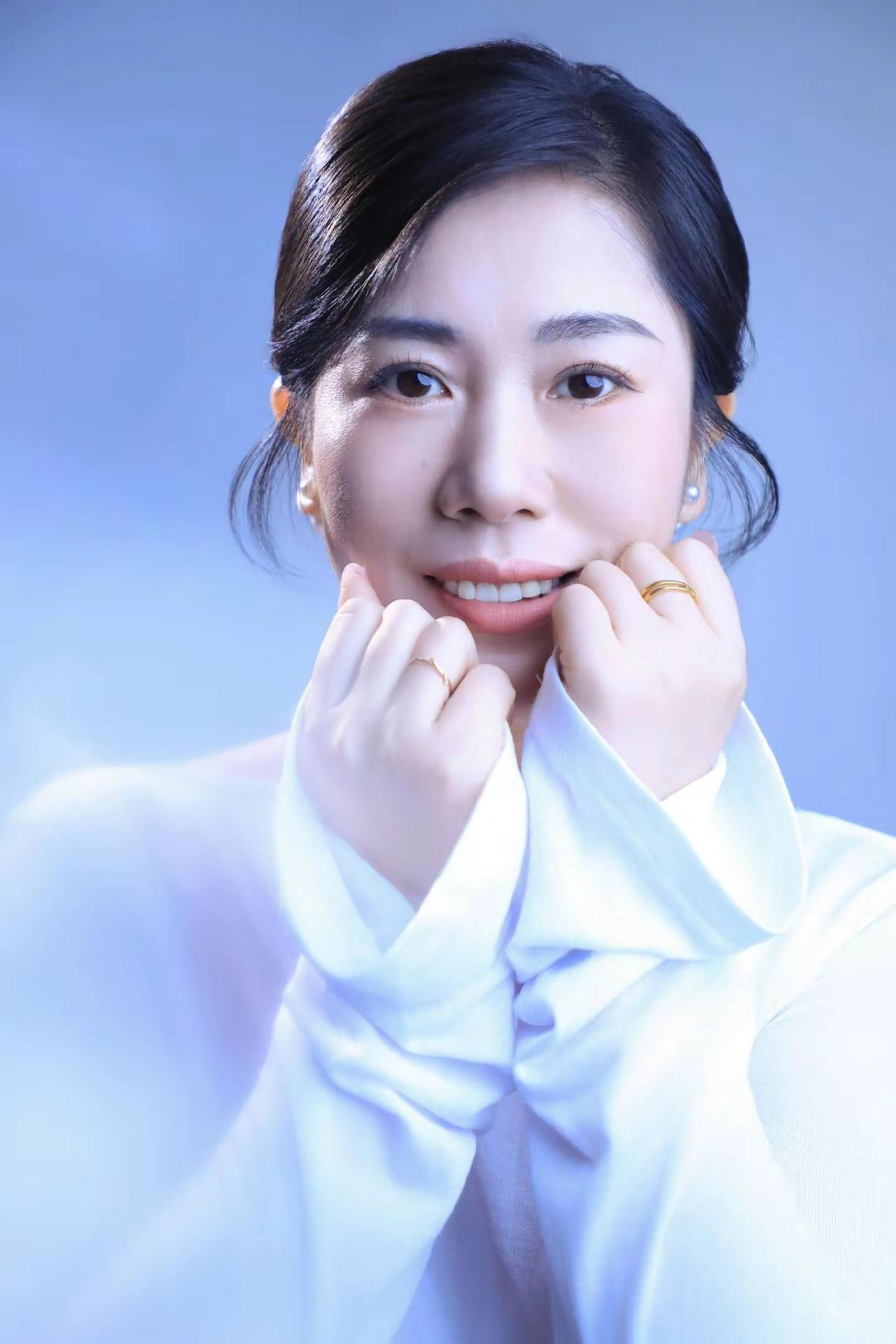 中年是年龄少女是心态留住心态锁住美丽让自己永远快乐