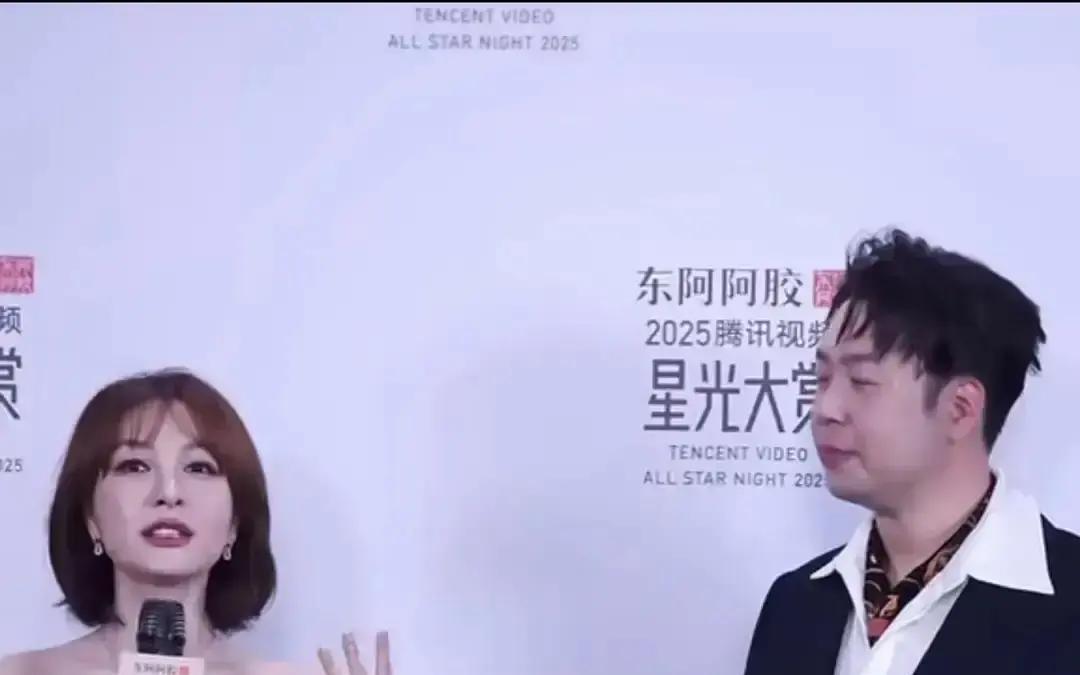 吴昕摔了，杜海涛秒接。
 
跨年彩排，杜海涛一把捞起吴昕，全场笑疯。导演说，这种