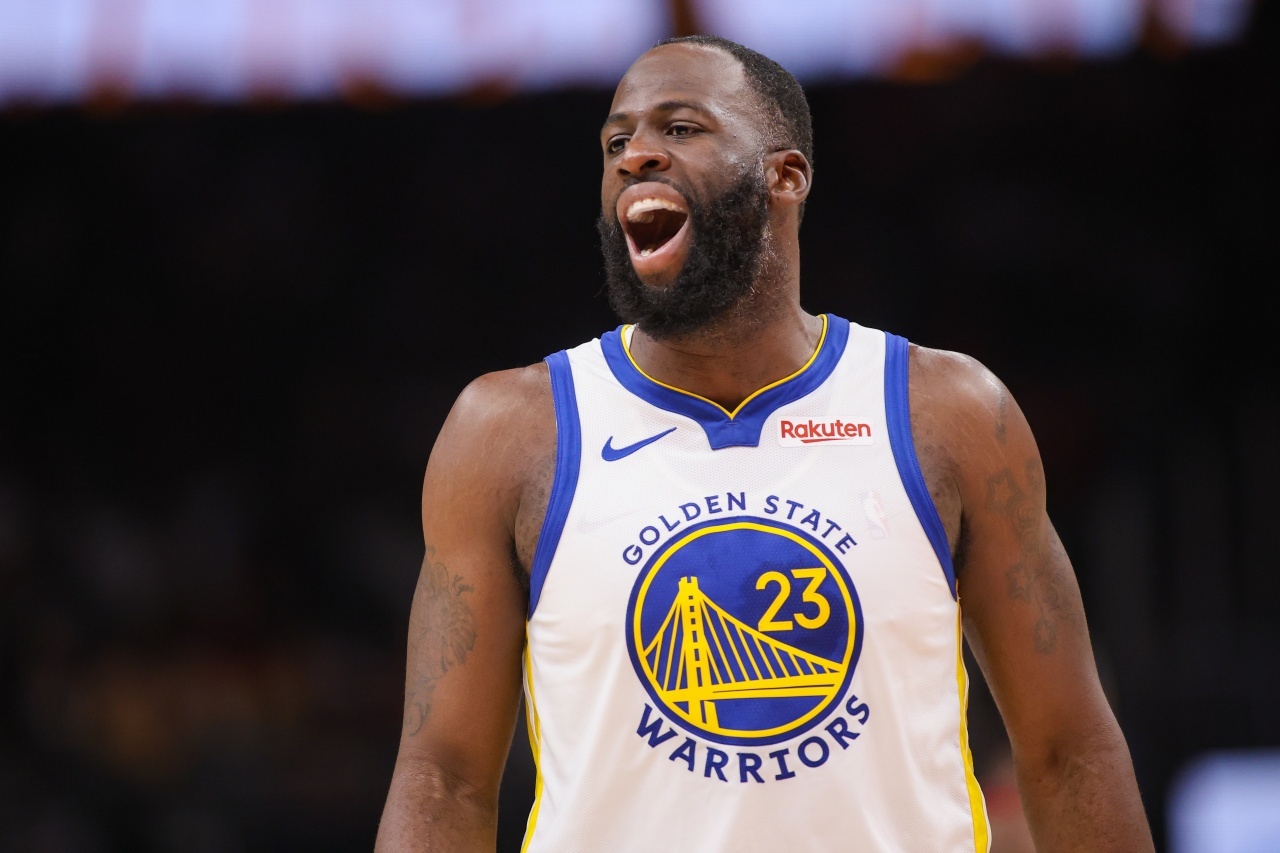 ➡这马上附加赛了，追梦也稍微正常了几场，这些淫媒能不能别搞事了金州勇士追梦格林金