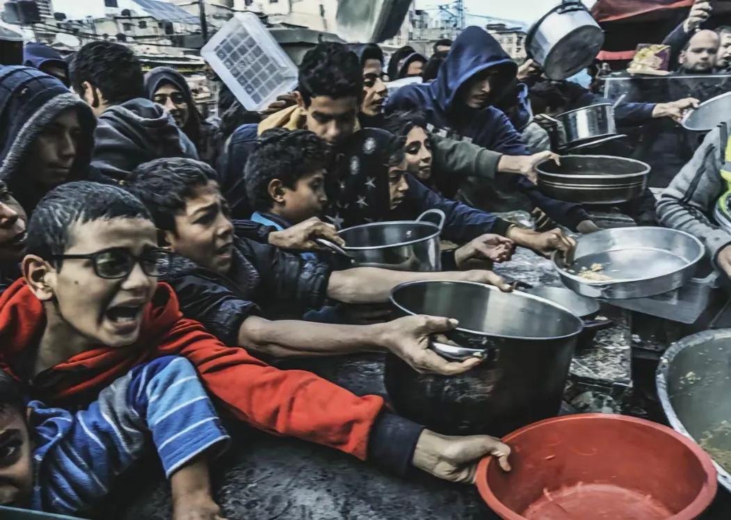 美国退出66个国际组织，别的不说，但这四个影响太大了！
 
退出《巴黎协定》削弱