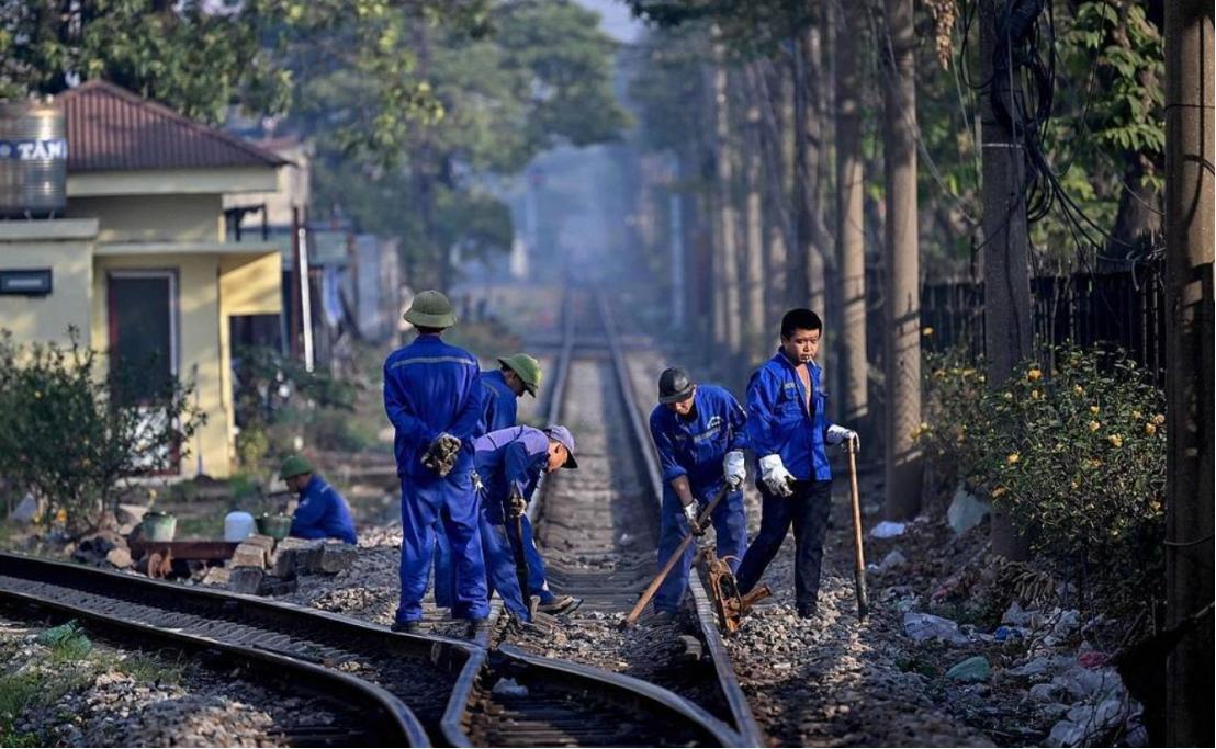 越南这次不是把全国高铁都交给了德国，而是VinSpeed把河内—广宁、滨城—芹耶