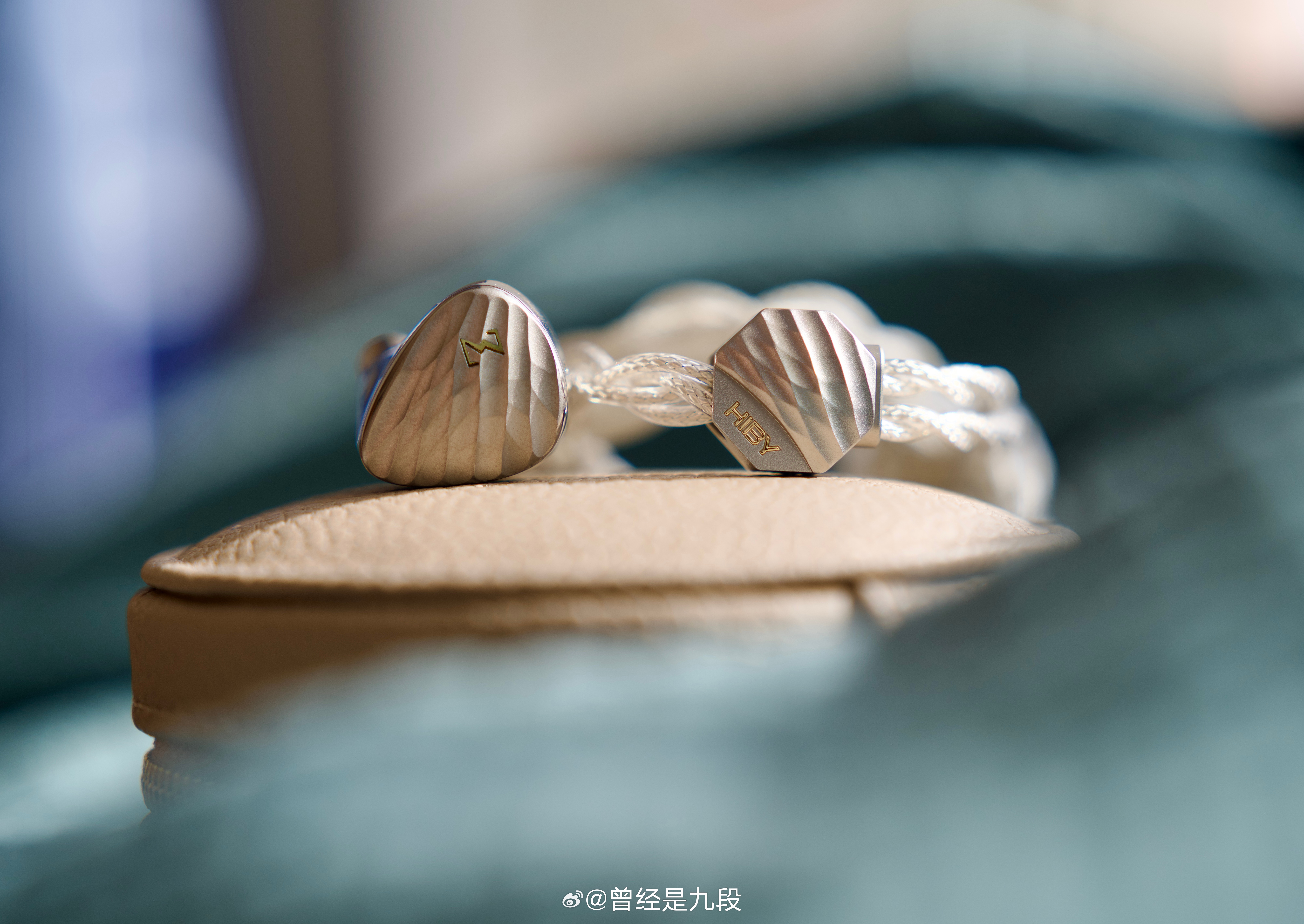 这质感，绝了耳机发烧友闲来无事开开箱