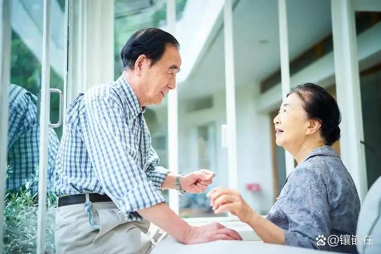 2024年机关事业单位养老金已经并轨完成，2026年办理退休的机关职工，还有过渡