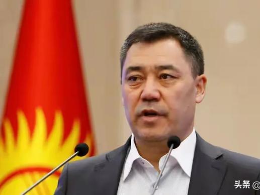 俄罗斯陷入生死攸关困局！盟友紧急向中方求助，中国果断应允出手相助
 
当前国际局