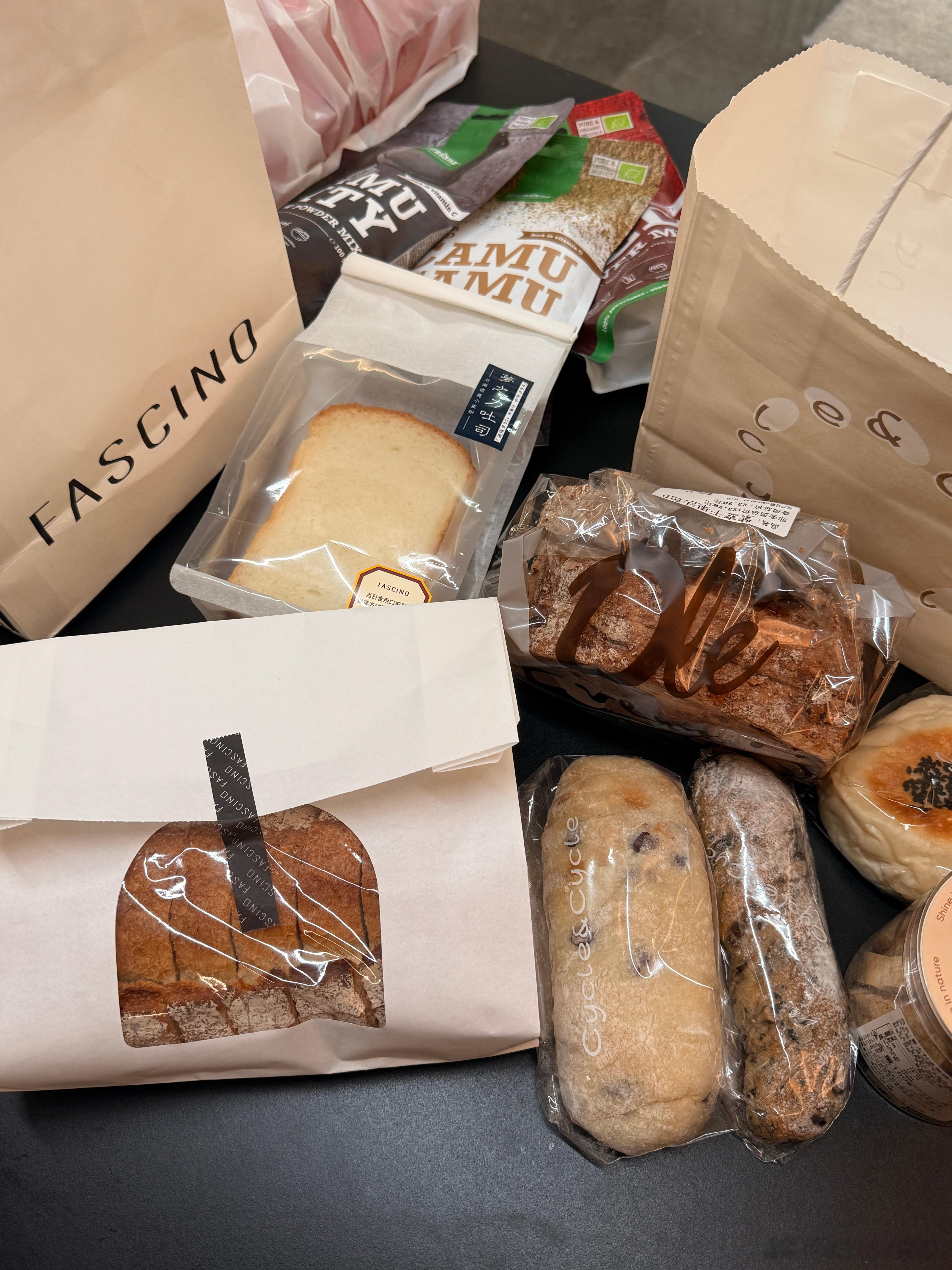 我已经是fascion的粉丝了 本面包脑袋要把深圳好吃的面包店都探完入了pura