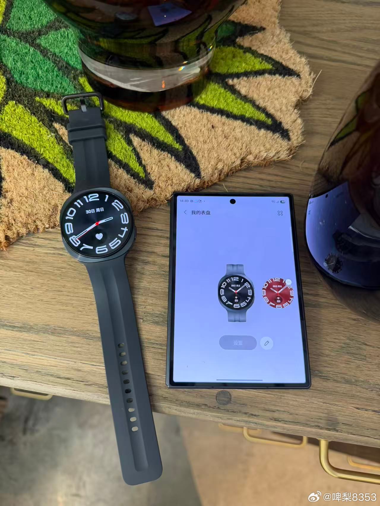 三星手机搭配 Watch 9，不止是装饰，更是实用工具，健康数据实时同步，提醒功