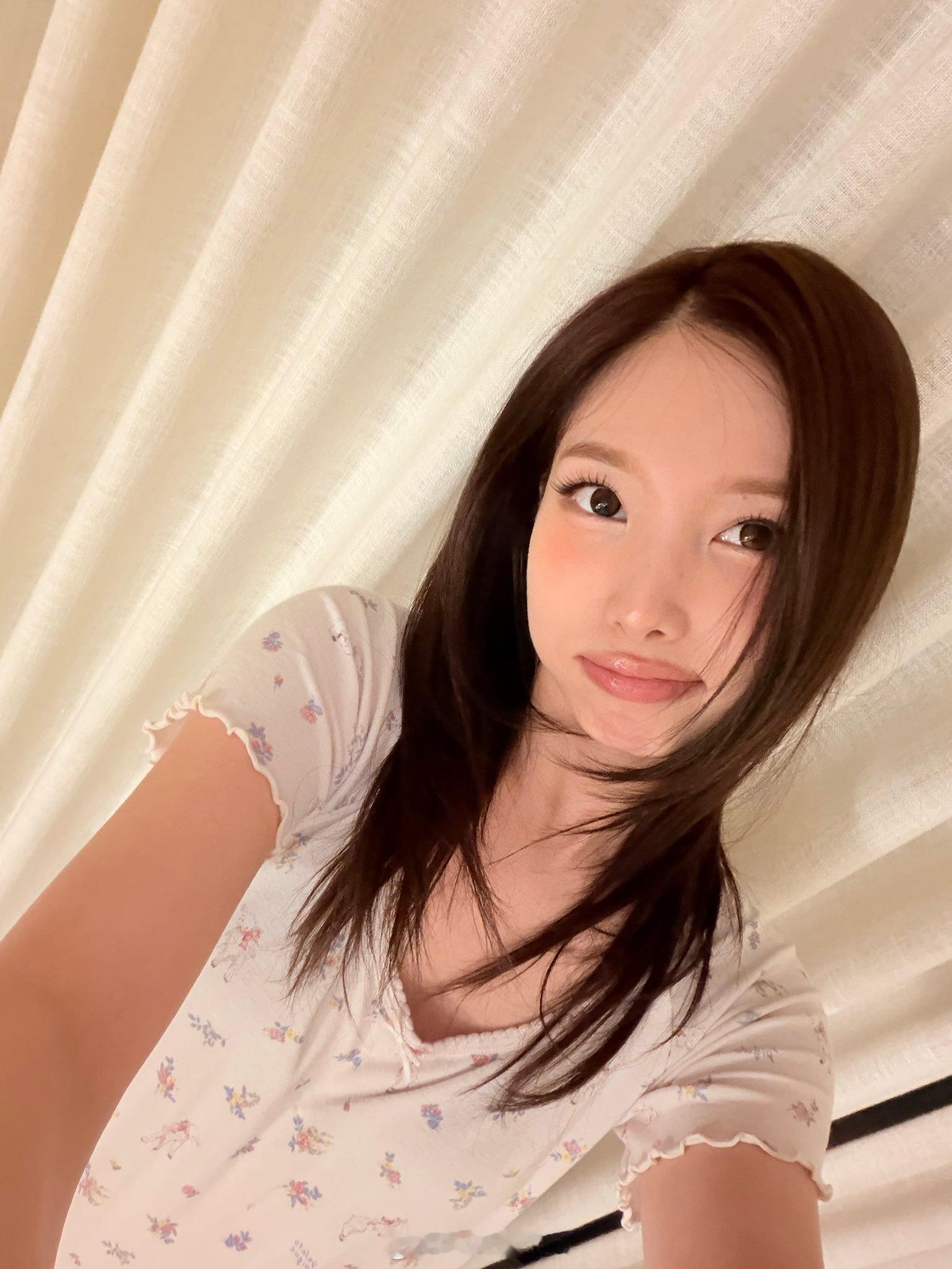 林娜琏自拍 ​​​