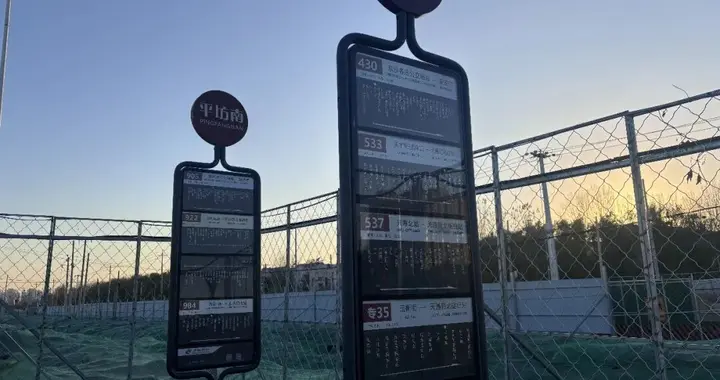 出门容易回家难，市民反映立汤路缺少过街天桥｜有事儿@新京报