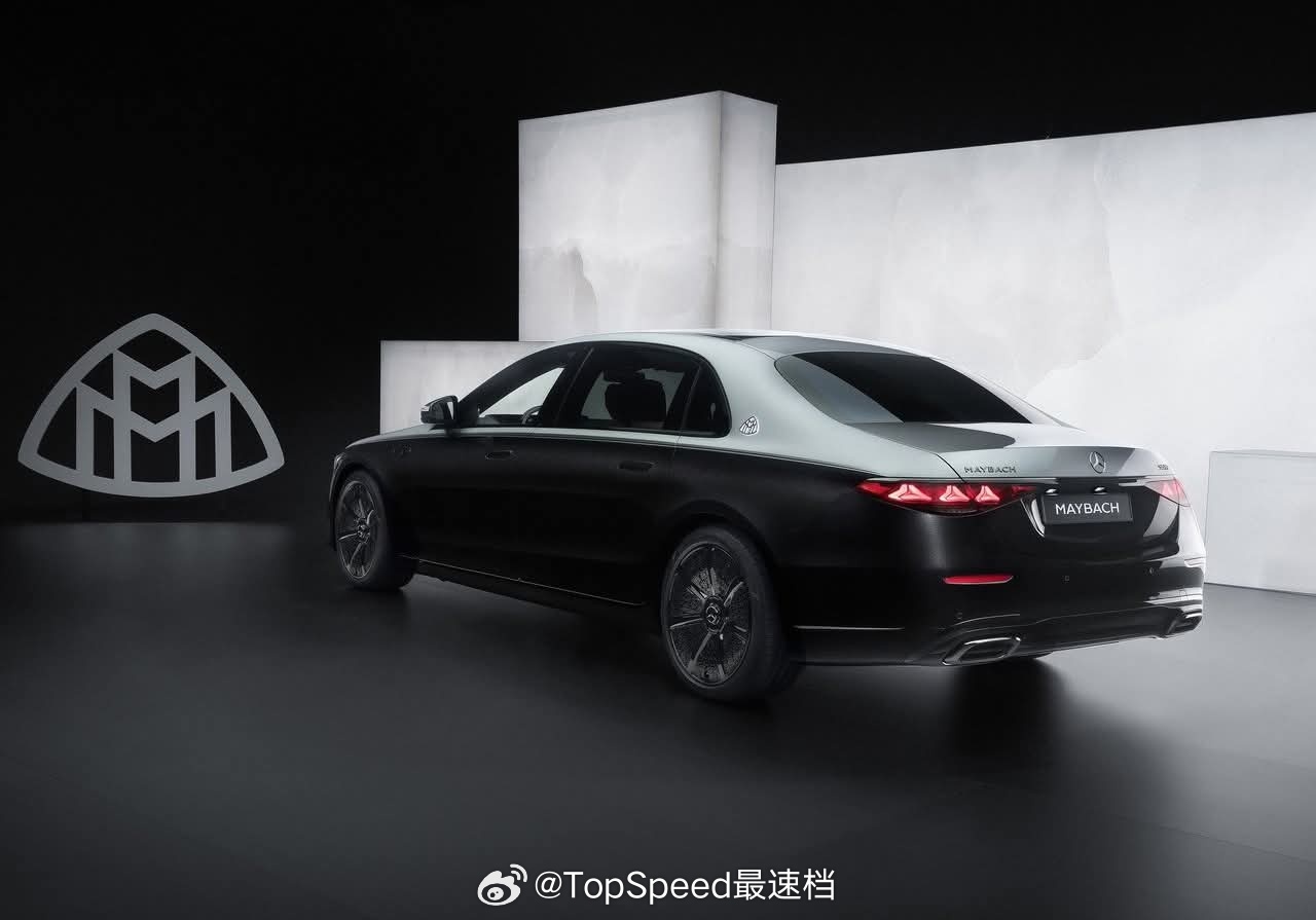 迈巴赫总裁表示，对于已经确定要选购十二缸车型的客户来说，要说服他们改选V8车型简