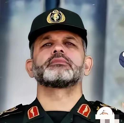 伊朗革命卫队深夜发公告！

当地时间12日凌晨，伊朗伊斯兰革命卫队发布“真实承诺