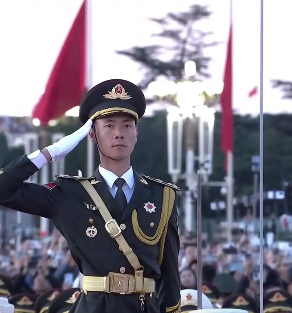 威武雄壮，扬我国威。