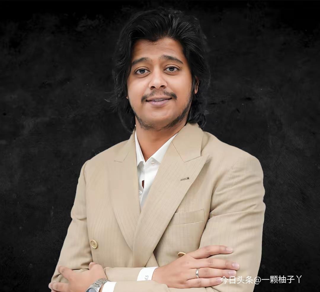 马尔代夫总统穆伊兹的强硬表态，为偿还4月到期的5亿美元债务，已备好6.5亿美元资