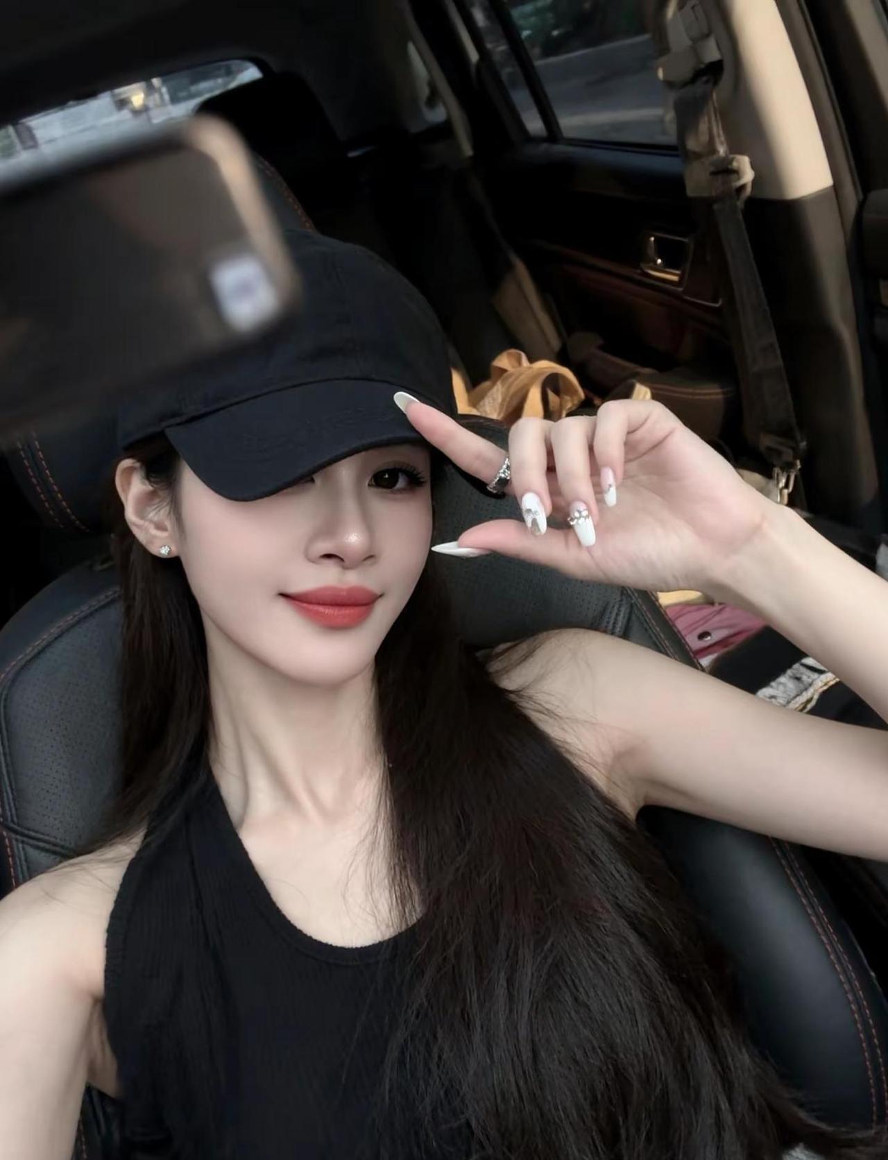 成年人最大的体面，是敢于承认这世上真的无人兜底。✨别再去试探人性的保质期，也别高