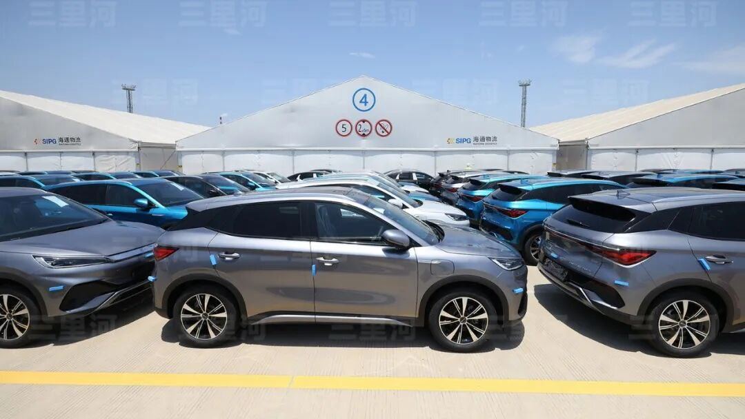 【中欧电动汽车贸易磋商，迎来关键转折】1月12日，中国商务部用一则不到400字的