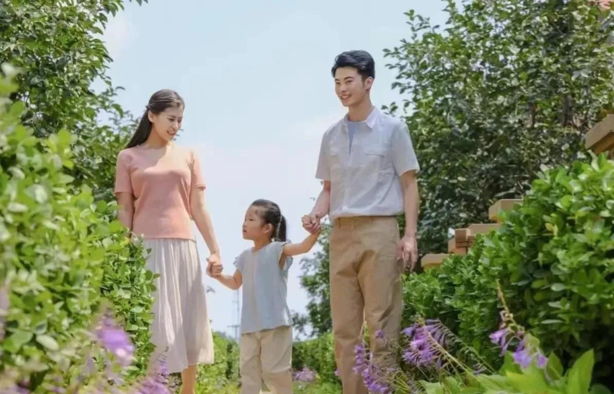 山东烟台，一男子立下遗嘱，将自己数百万元的财产留给自己的大哥。而男子的再婚妻子只