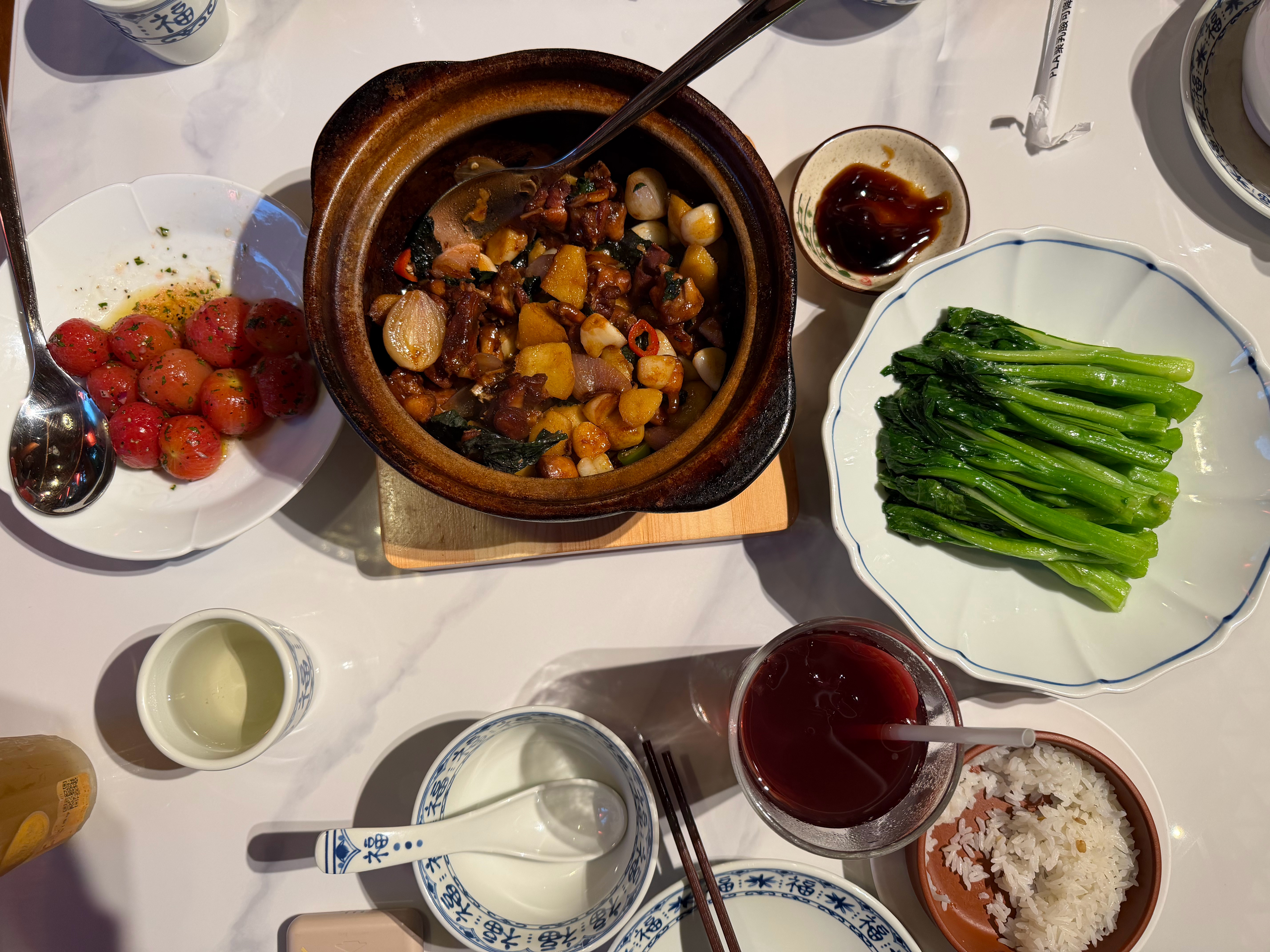 就这样掏出两张图然后什么也不说😋 ​​​