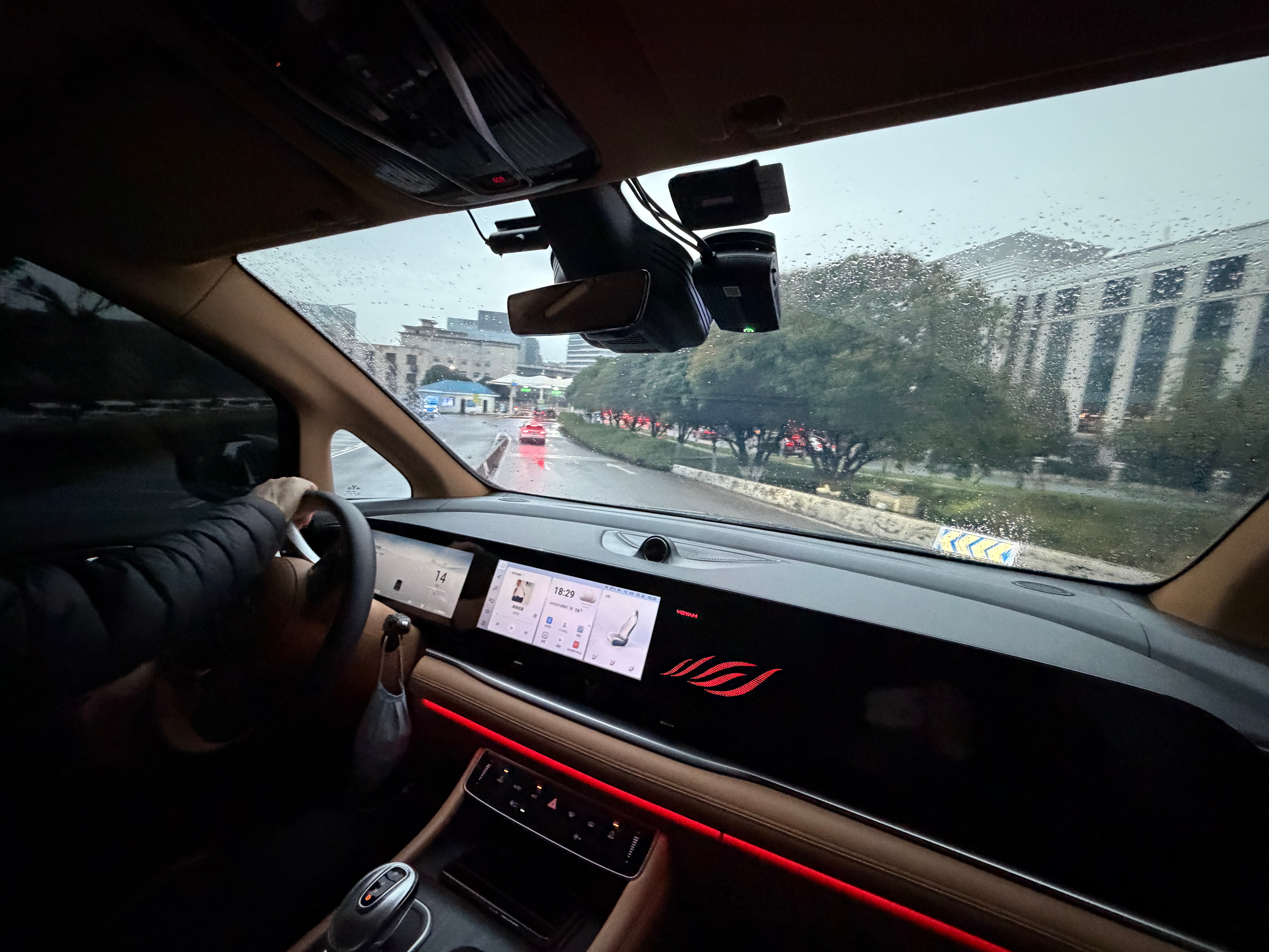 落地长沙，居然这么冷？据说未来90天有82天都下雨 长沙·长沙黄花国际机场