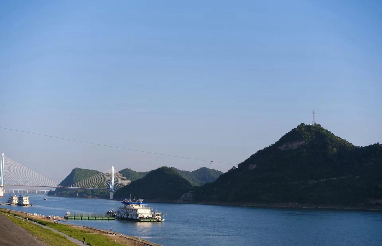 我的大宜昌到底还是权威 全国文明城市没有一滴水分
