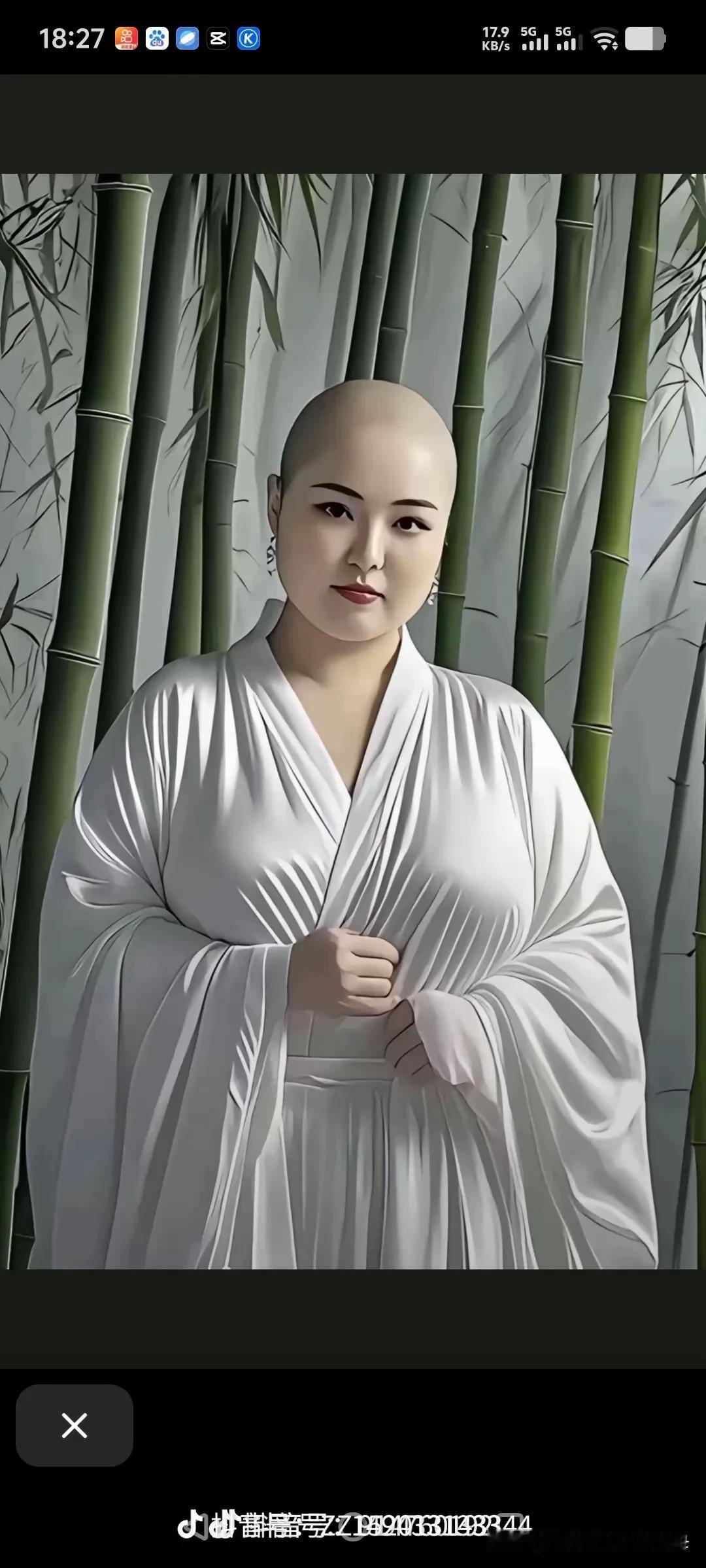 尼庵深处静无声，女尼虔诚诵佛经。
岁月消磨尘世念，梵音洗净俗人心。
窗含竹影风添