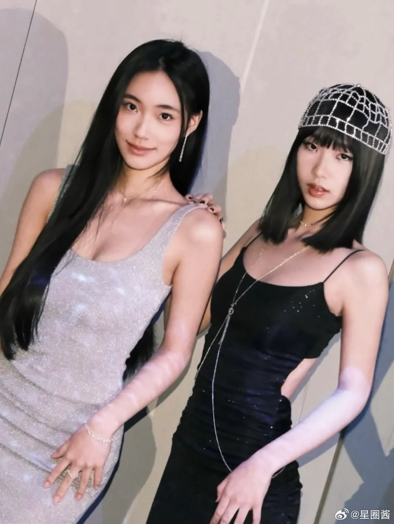 小S女儿们长成了爸爸喜欢的类型小S大女儿生日，全家齐庆生，不过小S老公真的很像人