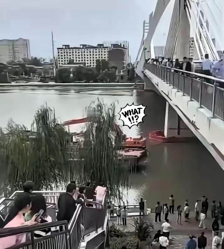 这下新郎父母清醒了！
儿子已经跳河没了，女方表示，会尽快去看看周某某！
别总说现