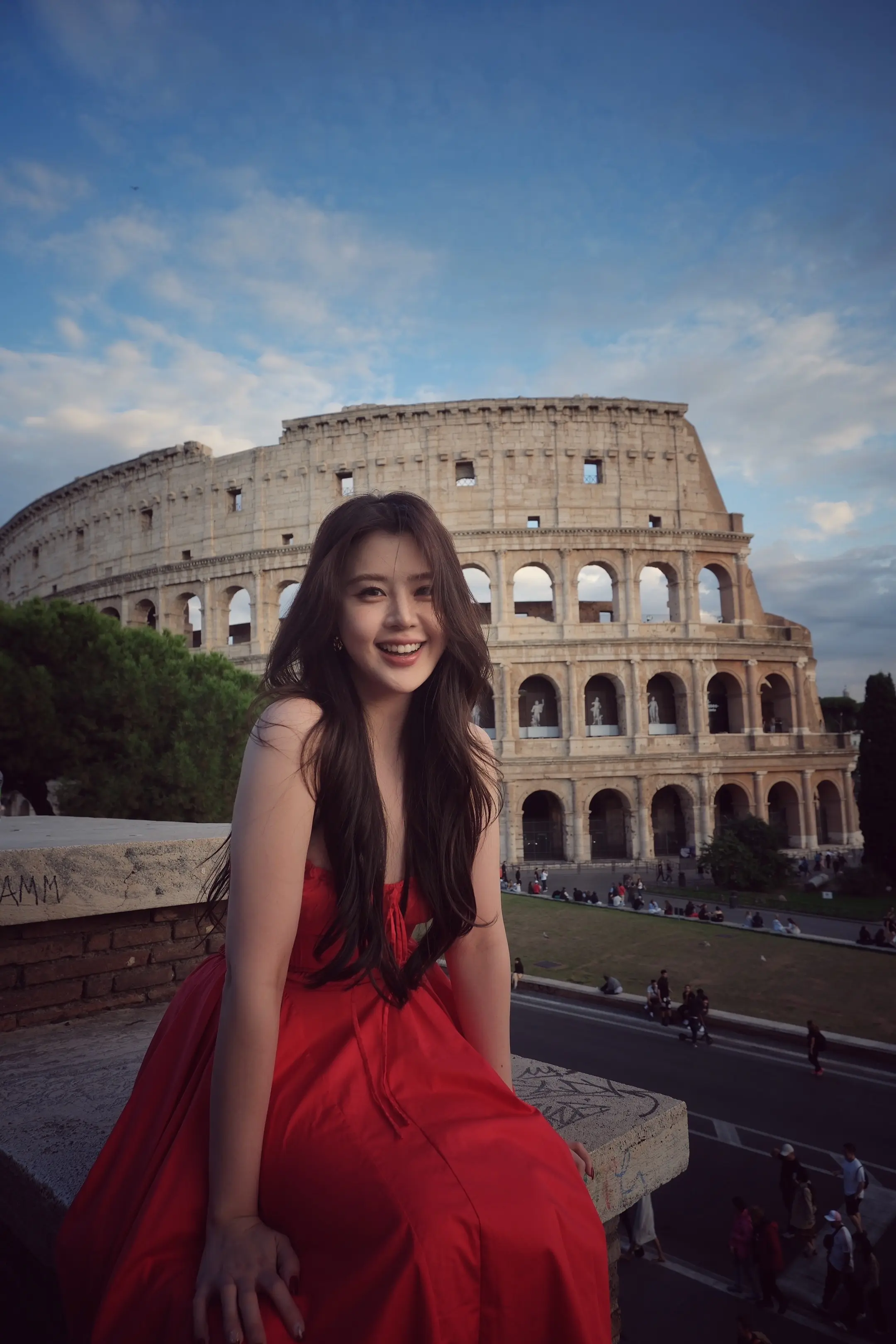 一个不欣赏自己的人 是难以快乐的/ 罗马明信片热乎乎的送达咯～