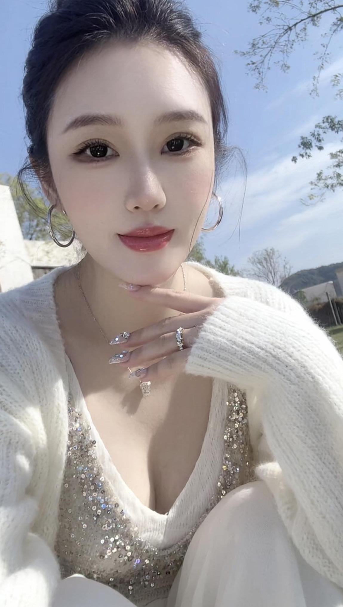 浅柔自拍 抖音ai创作