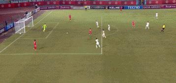 河内公安vs北京国安 亚冠二级小组赛上半场，北京国安1-0领先河内公安，林良铭破