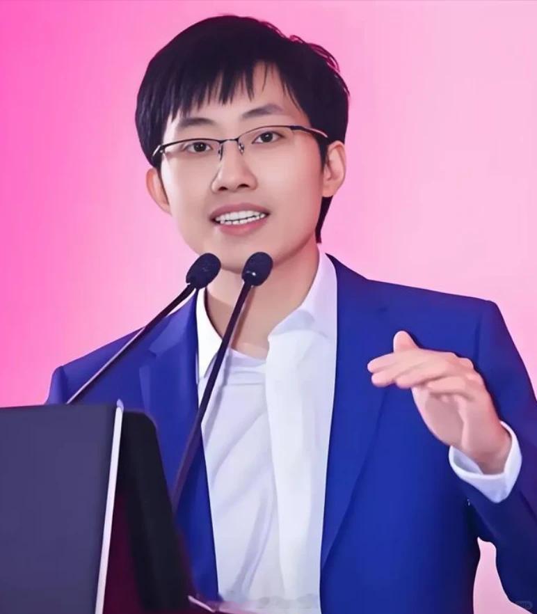DeepSeek为什么坚持开源其实DeepSeek 思路很清晰：不追求利润最大化