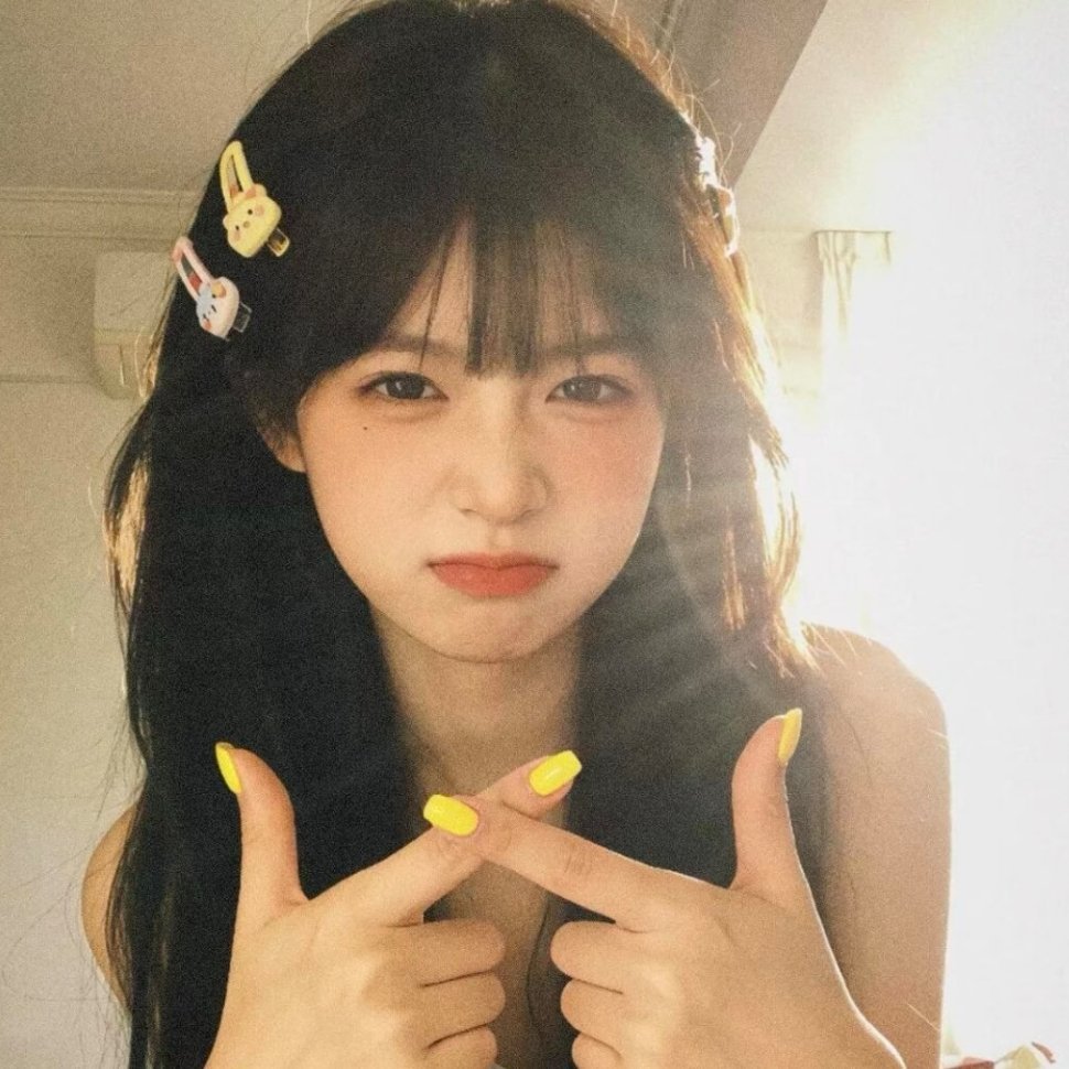 𝙒𝙚𝘾𝙝𝙖𝙩｜优质女生头像｜ins氛围感头像｜图源网络侵删 