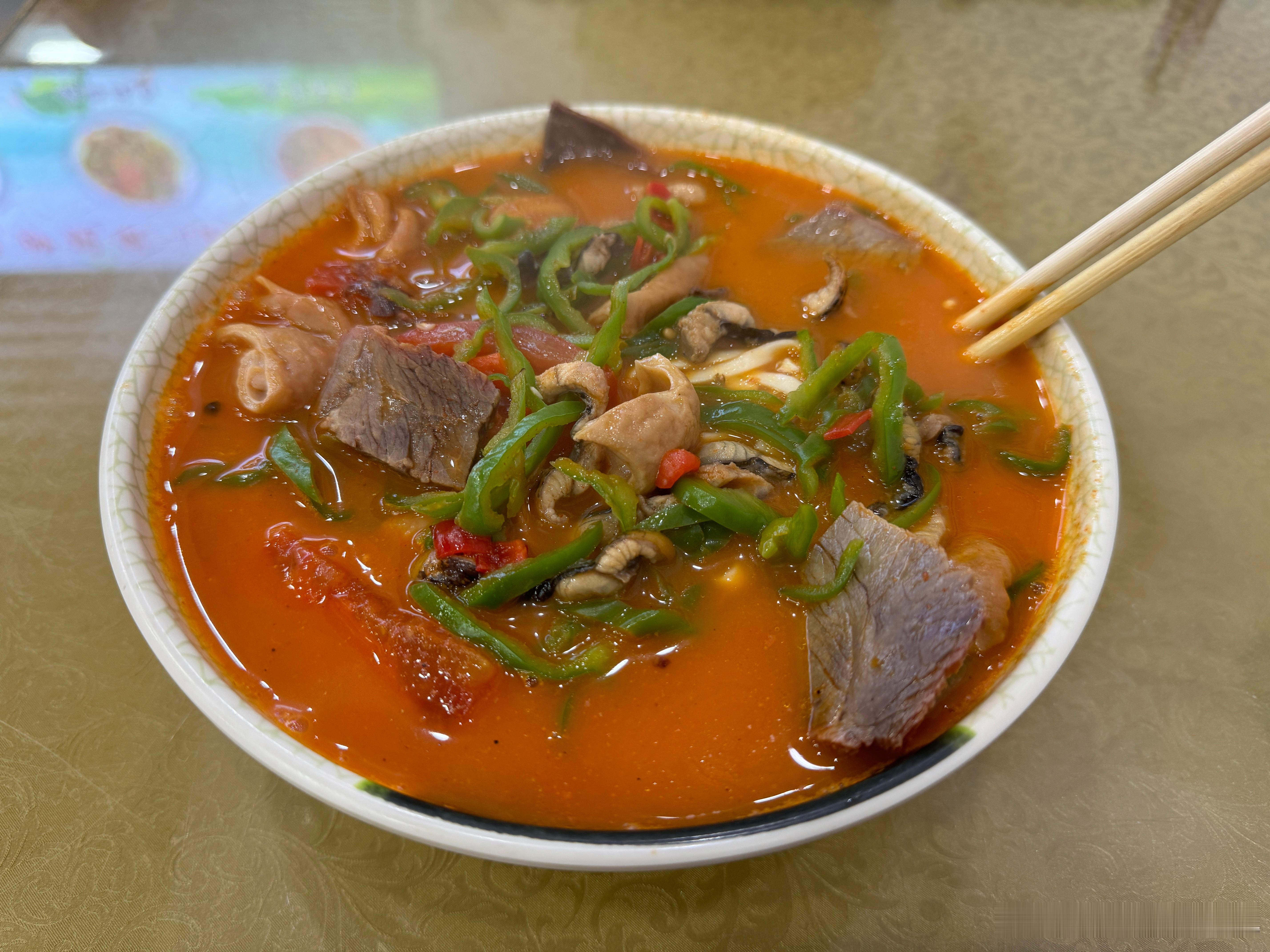 鳝鱼+牛肉+肥肠面[馋嘴]  ​​​