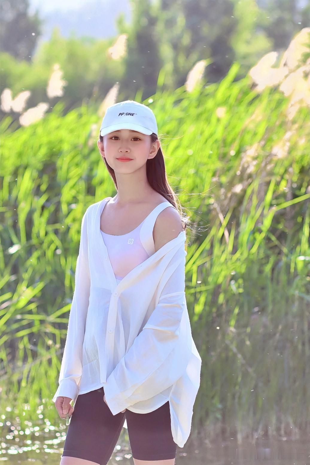 元气少女打卡
夏日的元气少女