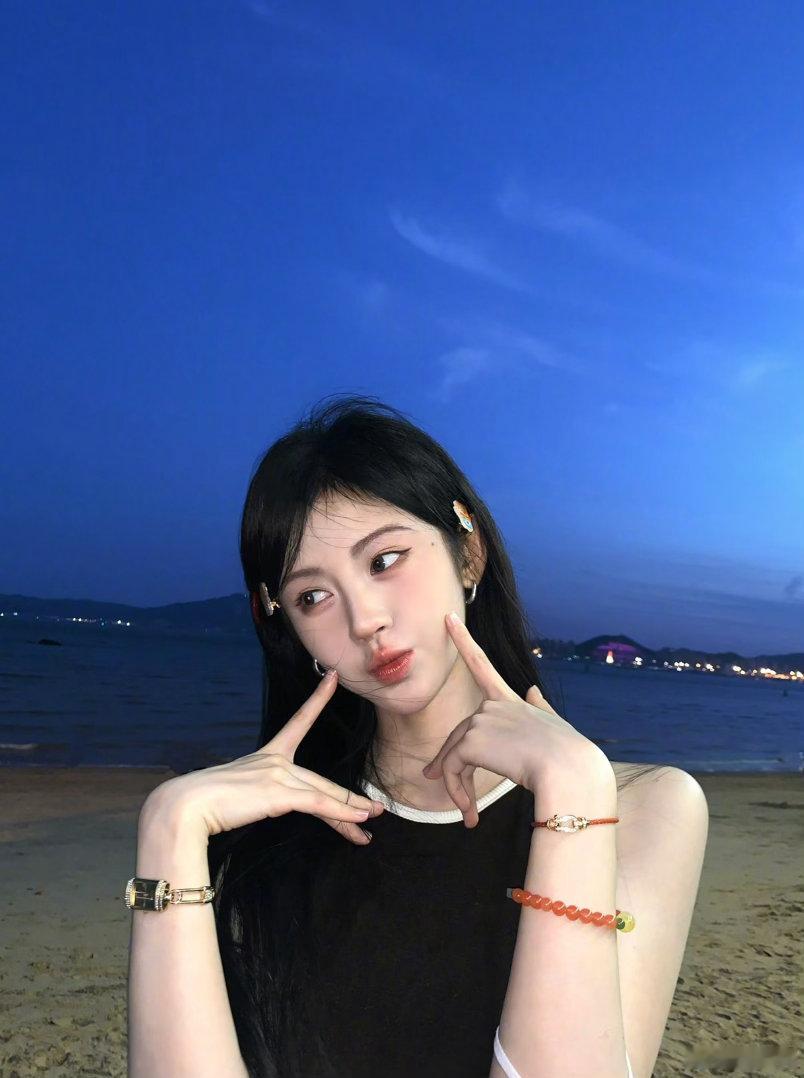 jjy鞠婧祎jjy鞠婧祎阿黛你是海平线的终点是我愿意披星戴月去爱的人