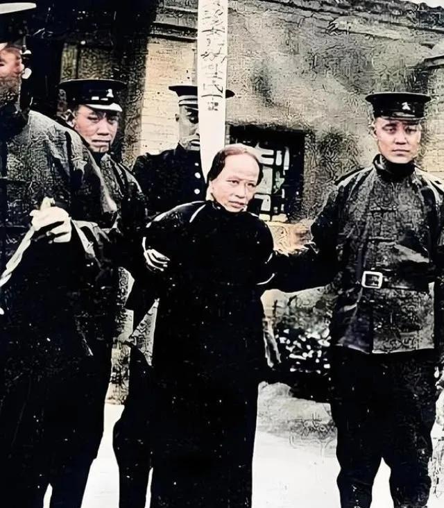 1950年，蒋介石“姐姐”被抓，她的处决意见上报至北京，周总理亲自去跟毛主席求情