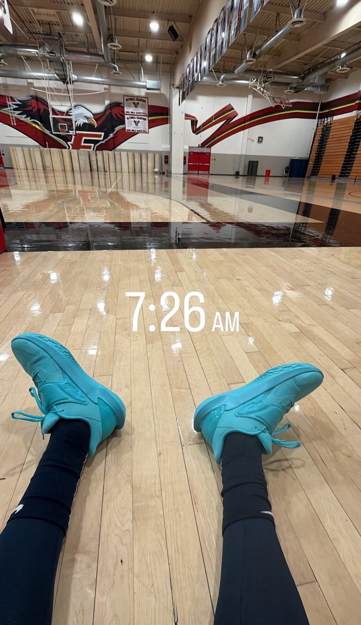 乔丹-麦克劳林回到母校埃蒂旺达高中训练🏀超话创作官 ｜圣安东尼奥马刺 ｜马刺休