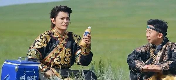 在很多人叛变的时候不甜为了自己的审美苦苦支撑，普就是普啊 