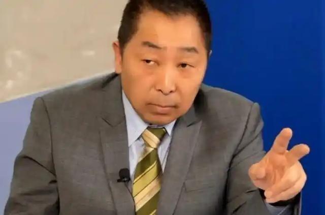 台湾名嘴唐湘龙说：中国大陆军力经济再厉害，没统一就不能叫世界强国。

唐湘龙在节