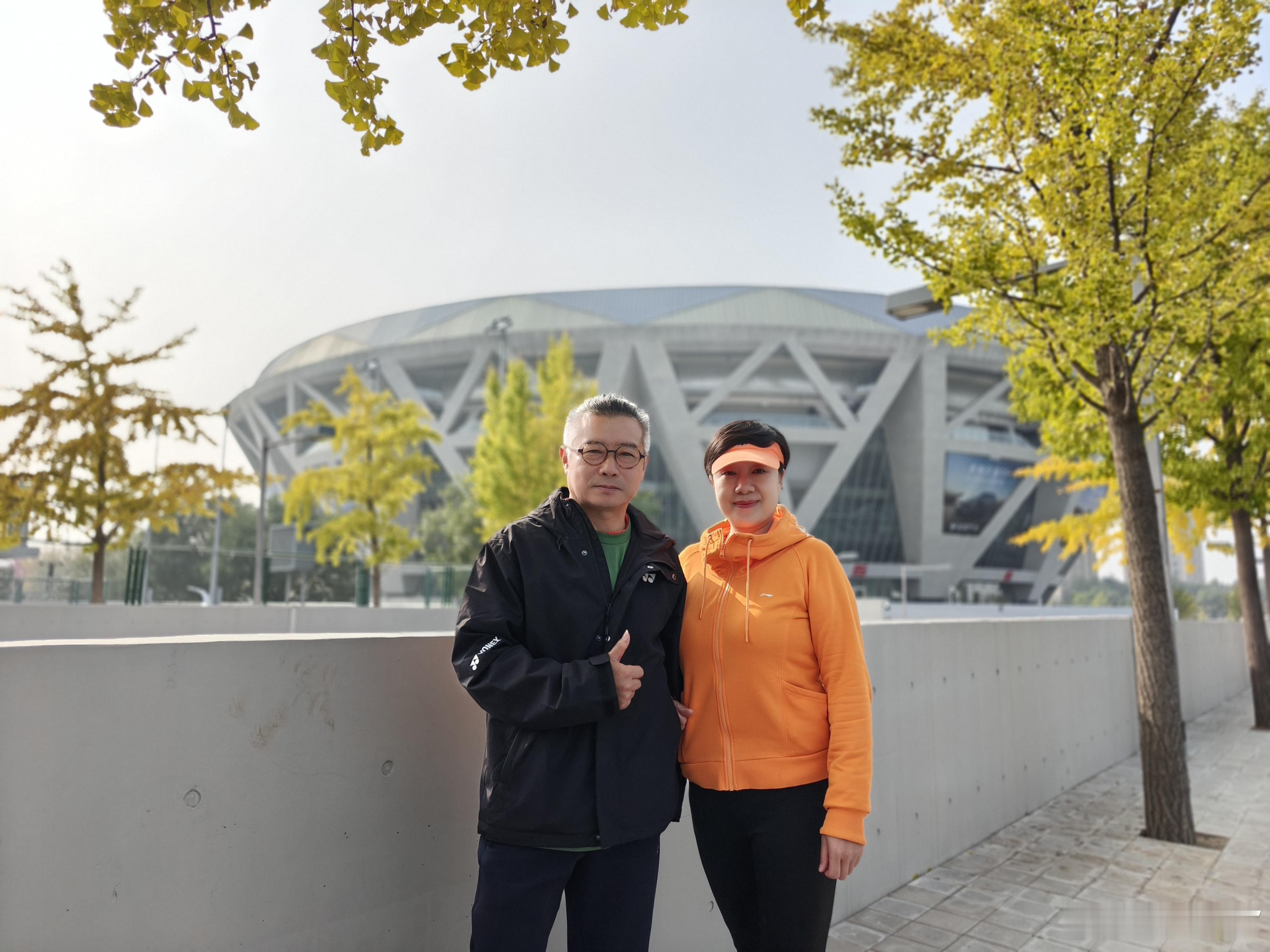 汇报最终成绩:跟珍珍姐搭档夺得“中国体育彩票——2025北京网球大师赛分站赛第三