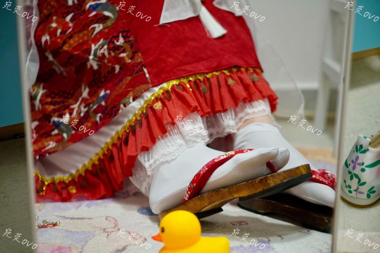 巫女服配足袋！巫女风的裙子真的很好看 足袋 巫女 Lolita 可爱