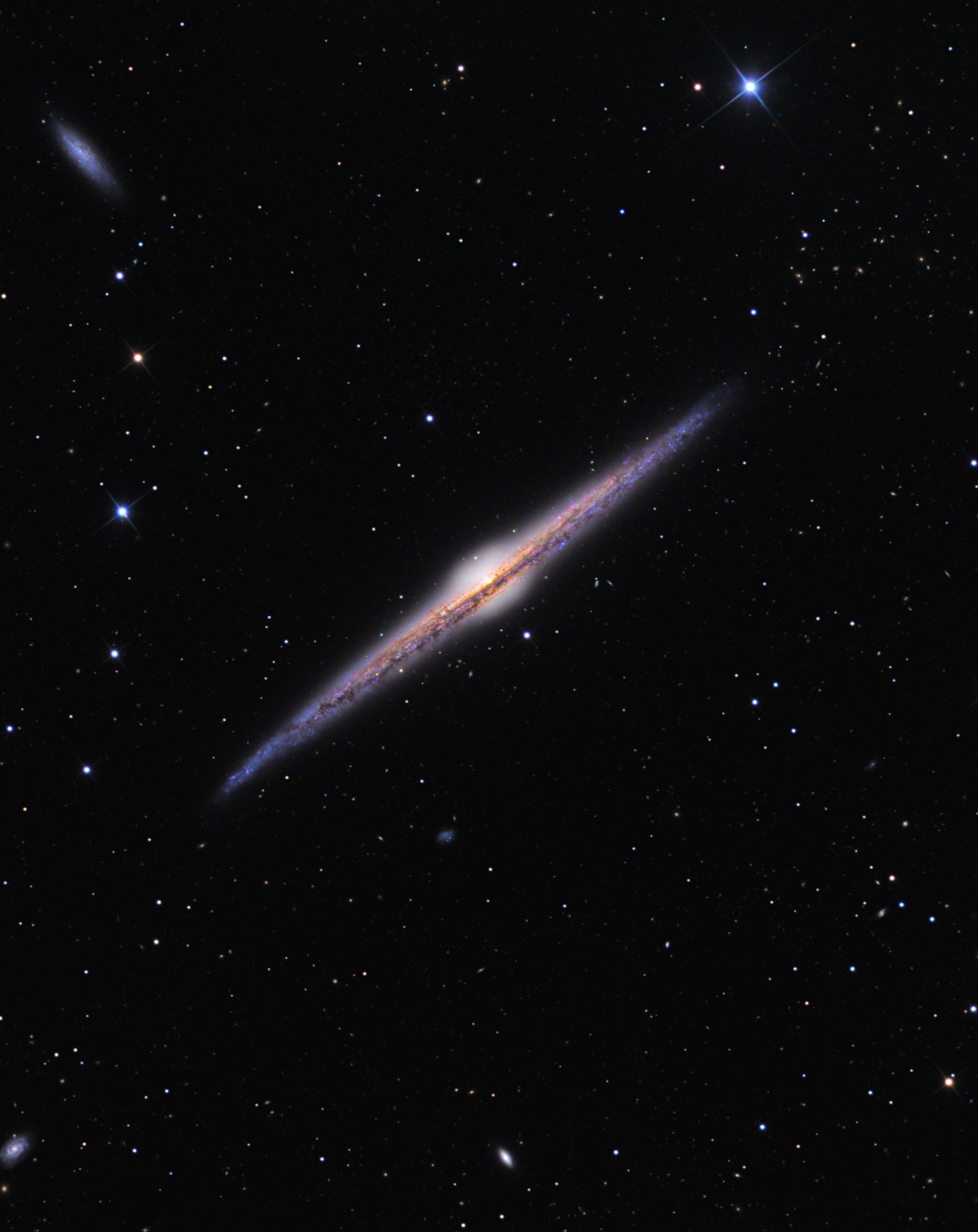 如果光速就是无法被超越和绕过，那么宇宙中不同星系里的外星文明，完全能做到老死不相