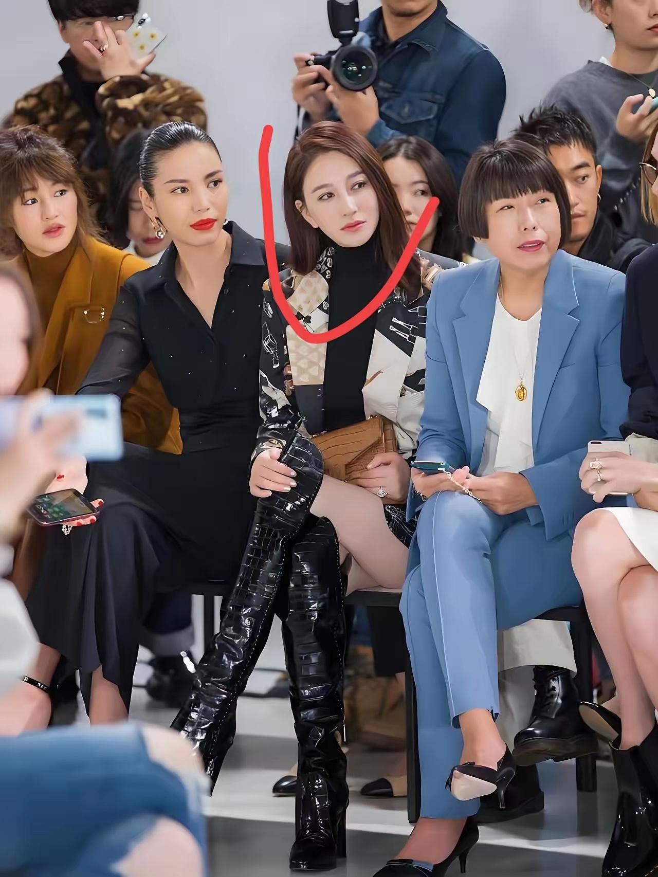不愧是娱乐圈第一美女，确实美若天仙。