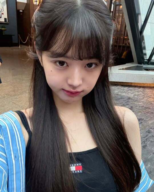 我是张元英梦女我支持乱嬷