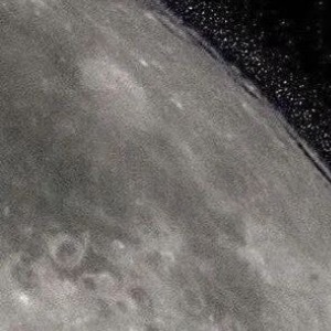 生活手记  比起戒指的大小，我更想知道天地的尺寸。 