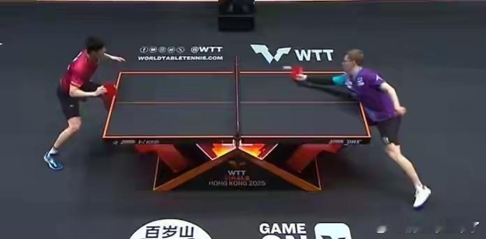 WTT总决赛男单1/8决赛：大勒布伦五局鏖战4-1力克邱党 跻身八强 12月10