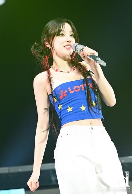 【D美图】Who : #gidle组合[超话]##宋雨琦[超话]# Where 