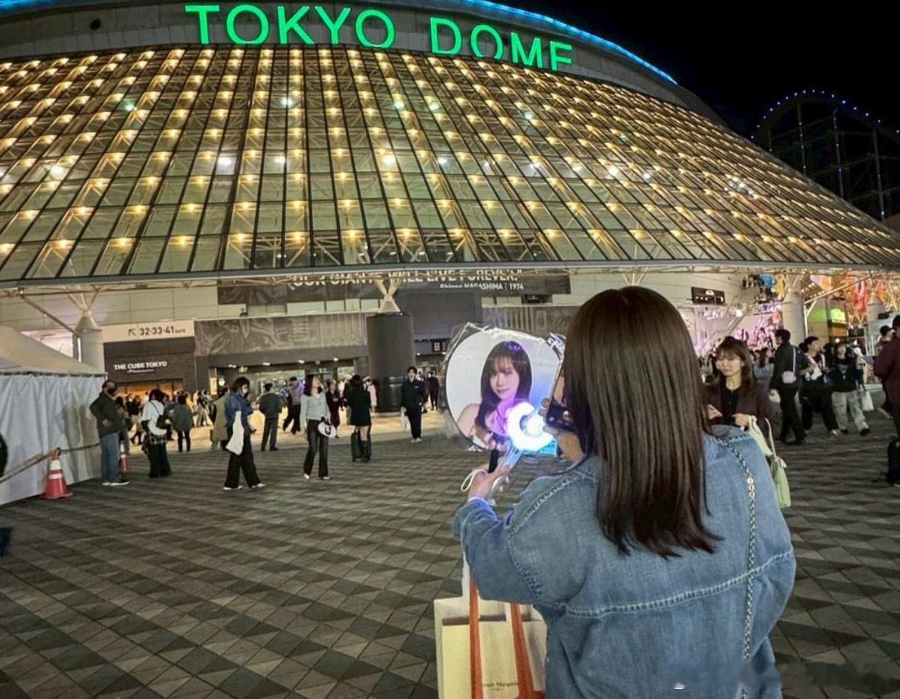 桥本帆乃香和加藤美优去看aespa的演唱会了出来的瞬间，眼泪和鸡皮疙瘩都起来了。