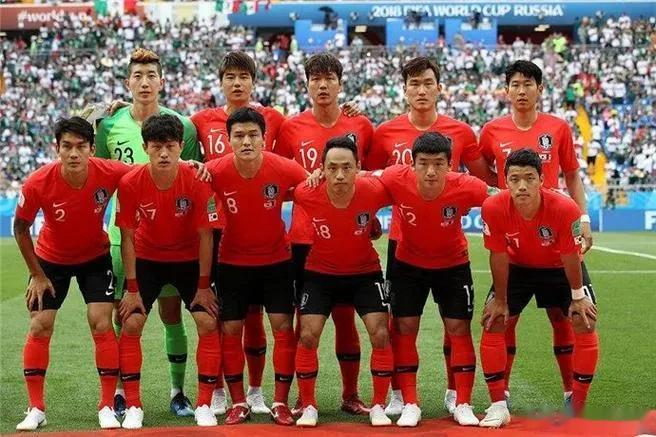 韩国队球员已抵达深圳23人大名单中海外军团齐聚一堂:
1、金承奎——沙巴布（沙特